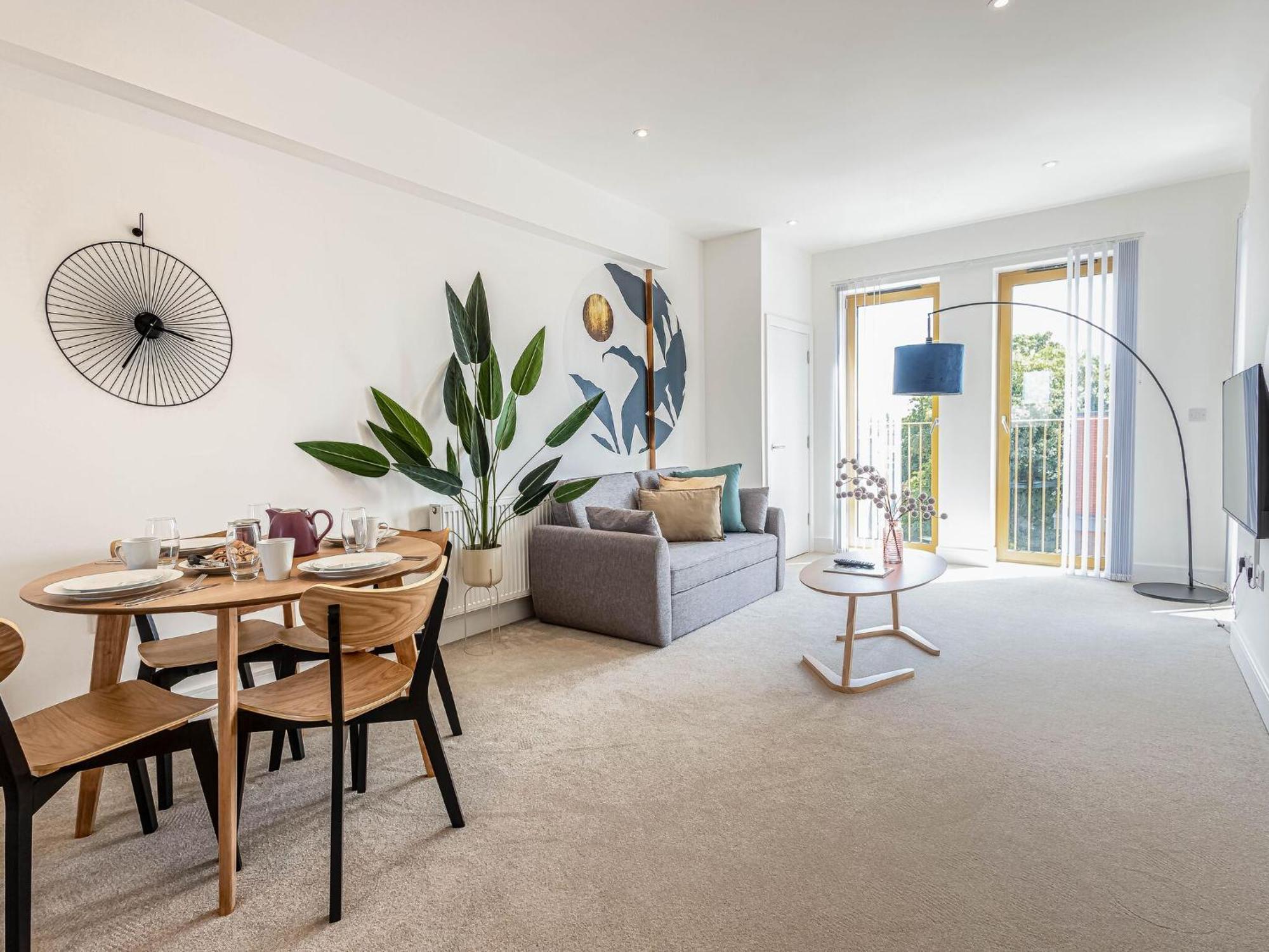 Modern Apartments With Balcony In Merton Near Wimbledon By Sojo Stay Мітчем Екстер'єр фото