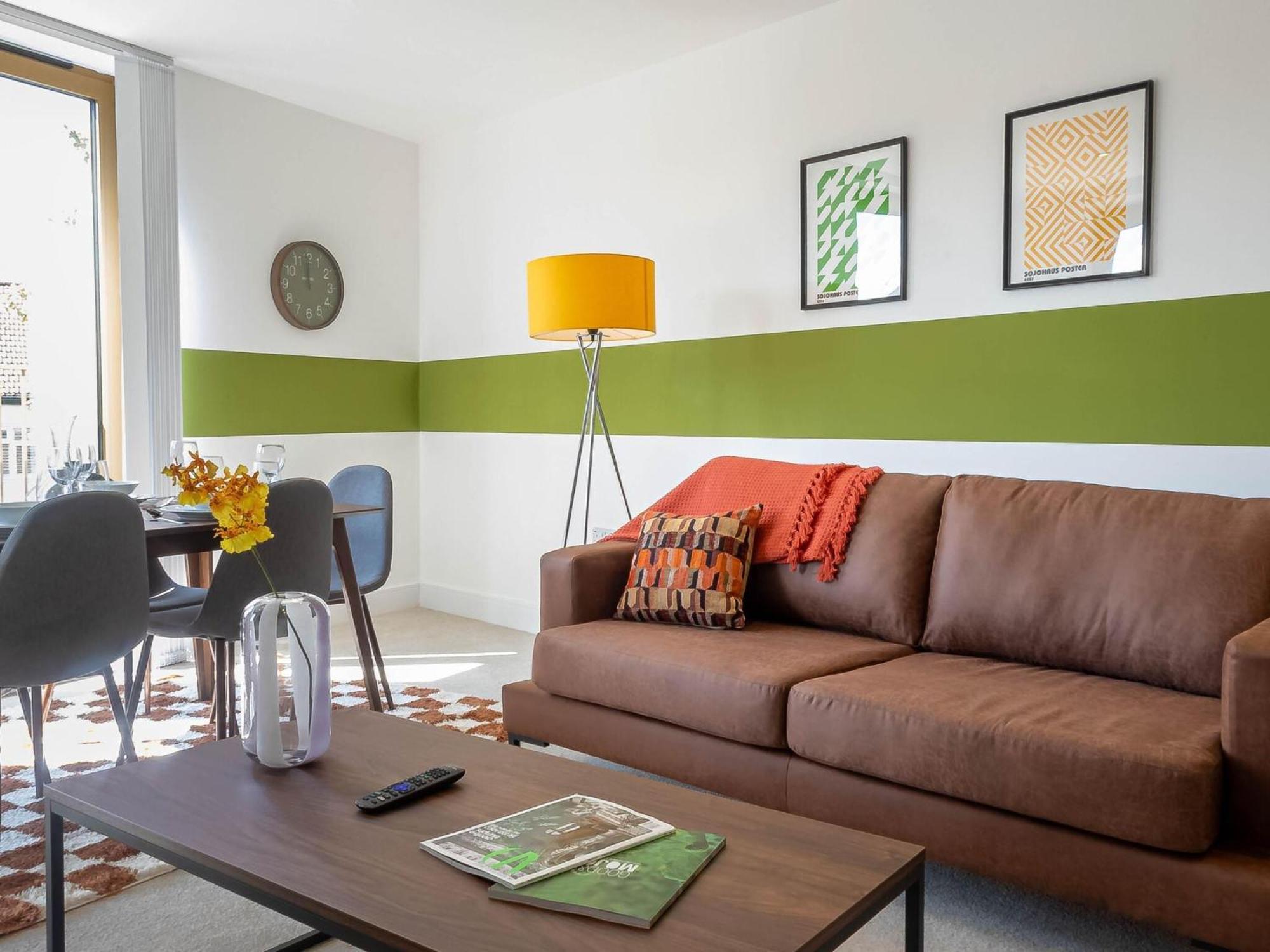 Modern Apartments With Balcony In Merton Near Wimbledon By Sojo Stay Мітчем Екстер'єр фото